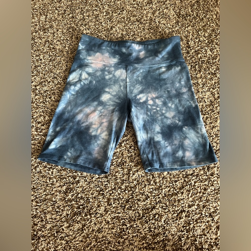 Aéropostale tie dye biker shorts